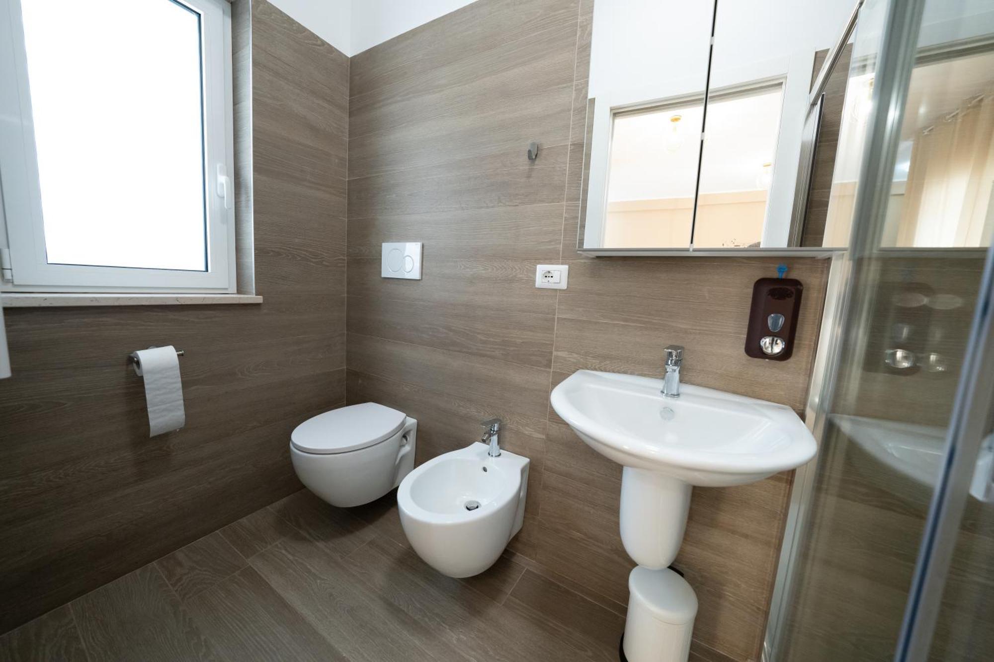 Hotel Palazzo Ennio Bari Zewnętrze zdjęcie